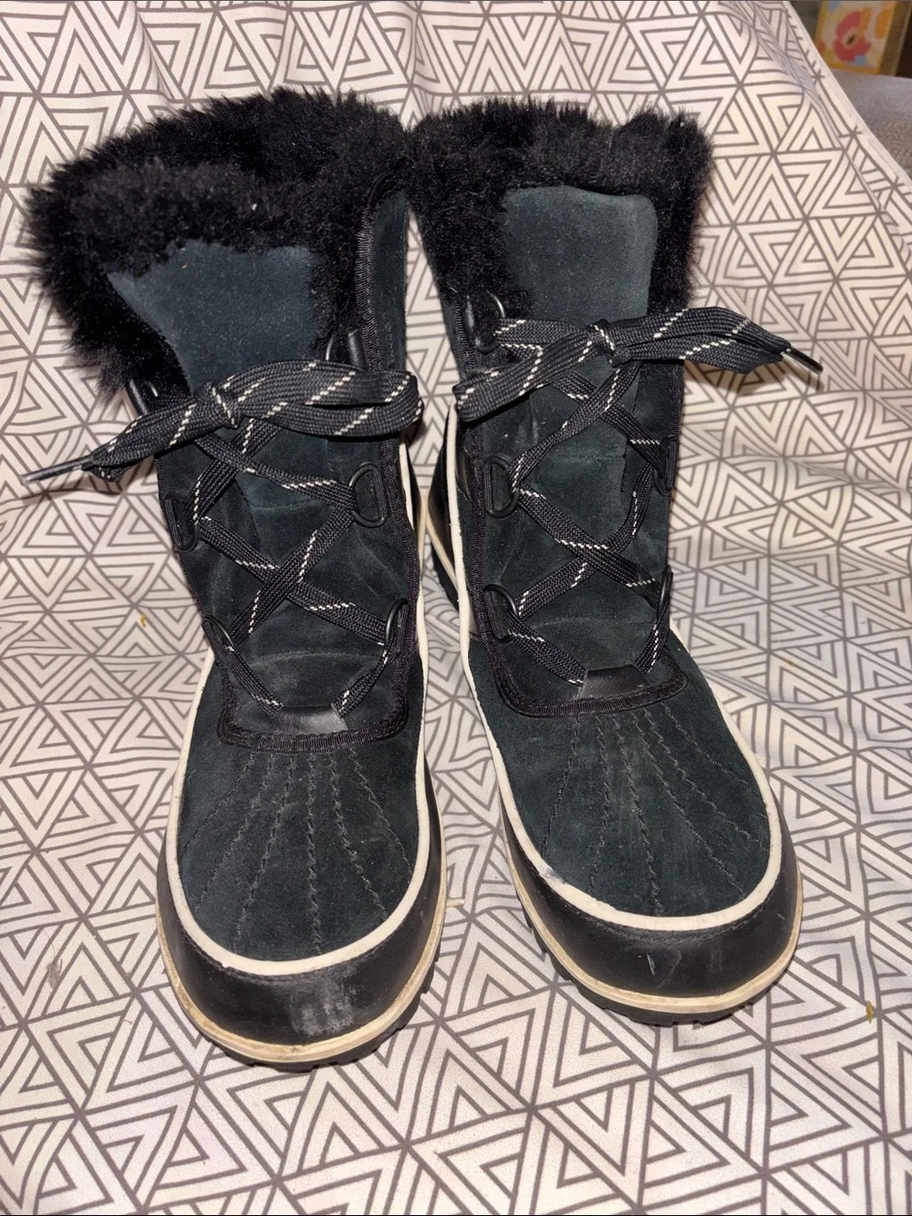 Sorel warm faux